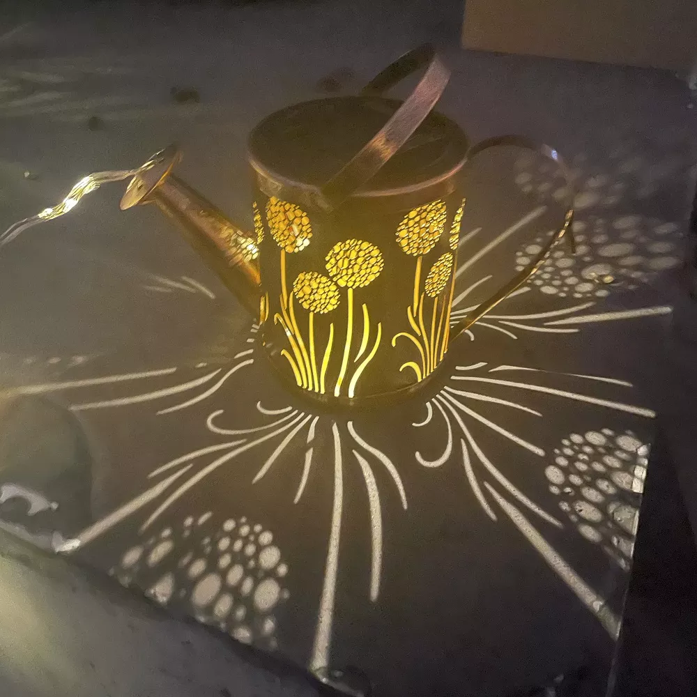 Solar watering can garden light — product information 19