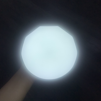 6000K CCT Solar LED Light for Outdoor Camping Rechargeable 900lm Mobile Charging Bulb