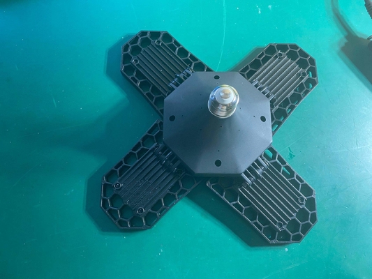 3000-6000K Deformable LED Garage Light 80W 10000LM with High Brightness AC Power Supply